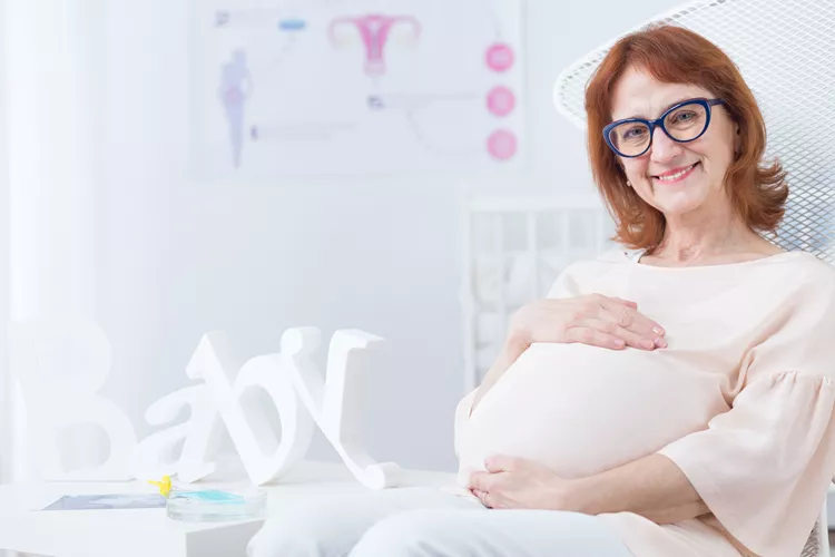 Foto principal de Embarazo en mujeres mayores